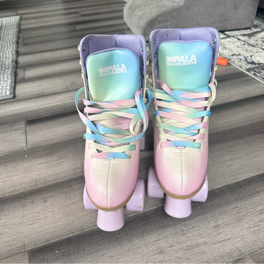 IMPALA ROLLERSKATES Pastel Fade Quad Skates new never worn